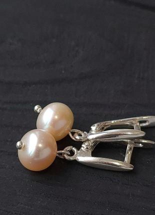 Срібні сережки з натуральними персиковими перлами