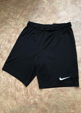 Шорти nike dri-fit