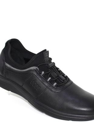 Чоловічі спортивні туфлі чорний1 фото