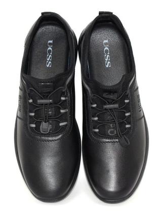 Чоловічі спортивні туфлі чорний4 фото