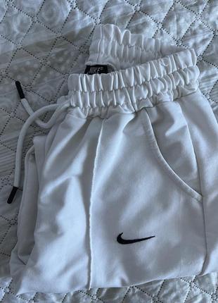 Спортивные штаны nike5 фото