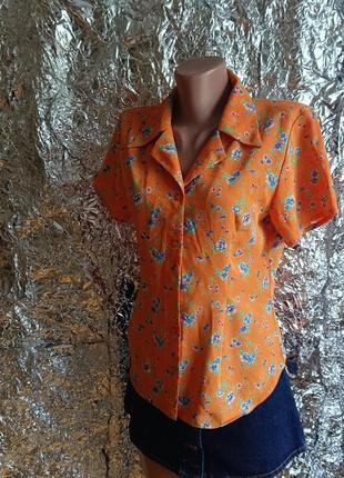 Оранжевая блузка рубашка с цветами1 фото