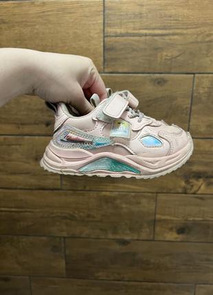 Кросівки для дівчинки