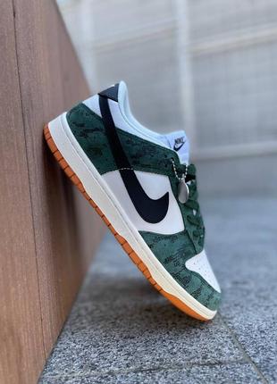 Кросівки nike dunk low green snake1 фото