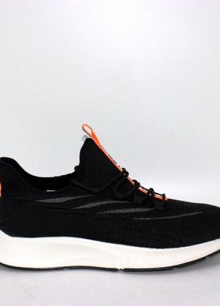 Чорні міцні трикотажні кросівки зі світловідбиваючою тісьмою чорний3 фото