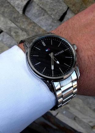 Срібні чоловічий наручний годинник tommy hilfiger/ томмі хілфігер5 фото