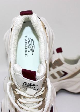 Жіночі бежеві кросівки нейлонова сітка зі шкіряними вставками на товстій дутій підошві. беж9 фото