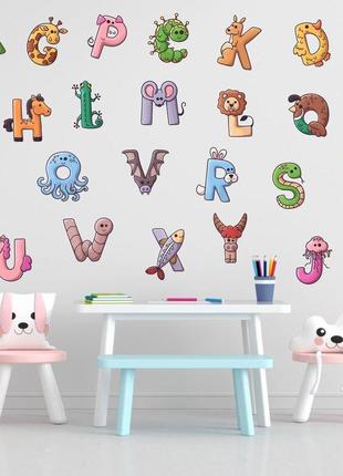 Виниловая интерьерная наклейка цветная декор на стену, обои в детскую "английский алфавит"