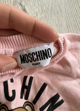 Человечек moschino2 фото