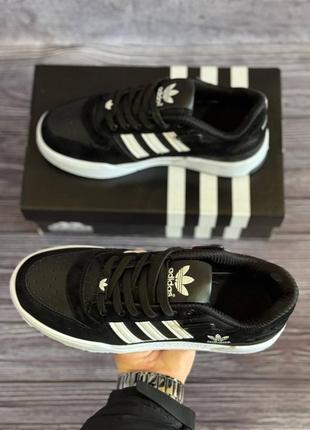 Чоловічі кросівки adidas forum low black white6 фото