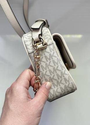 Молочная сумка parker medium vanilla michael kors5 фото