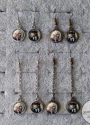 Сережки венздей аддамс та енід із серіалу венздей