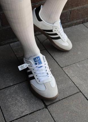 Adidas samba