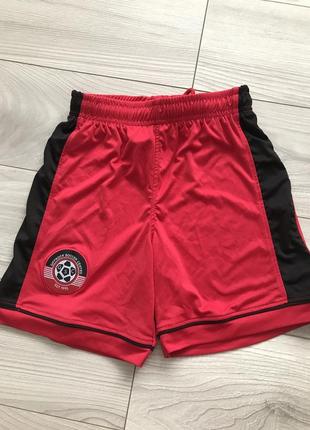 Спортивна форма , футбольна форма