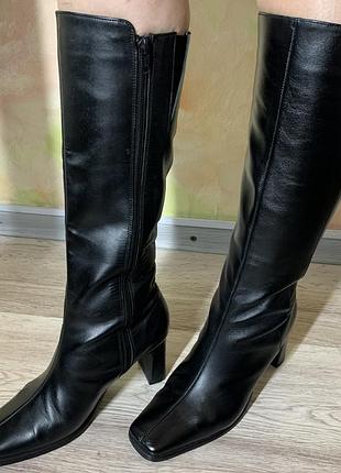 Чоботи шкіра