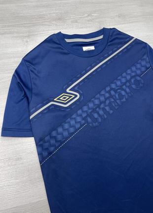 Чоловіча футболка umbro2 фото