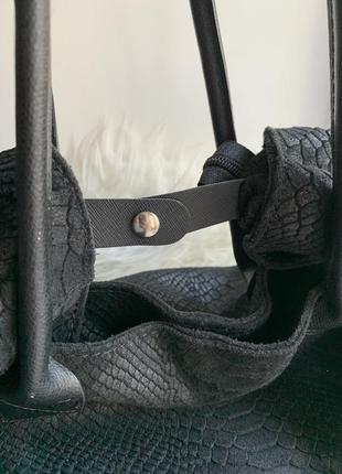 Стильная кожаная итальянская сумка8 фото