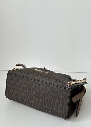 Коричнева маленька сумка mina small brown logo michael kors3 фото