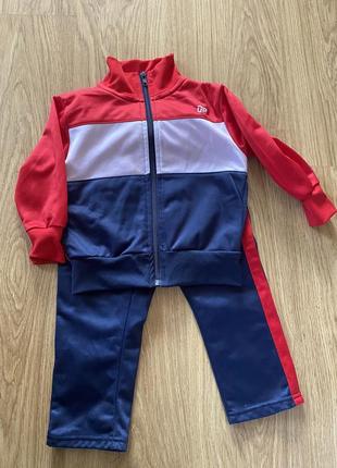 Спортивний костюм 2-3 роки.
