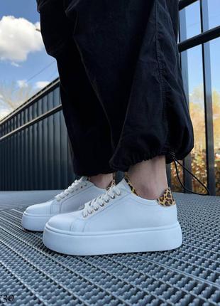 Натуральные кожаные белые кеды - кроссовки на высокой подошве8 фото