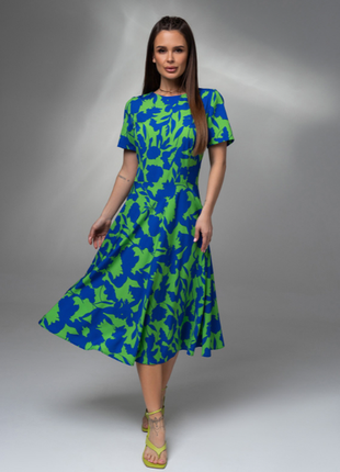 Цветочное приталенное платье миди яркое классика 3 цвета4 фото