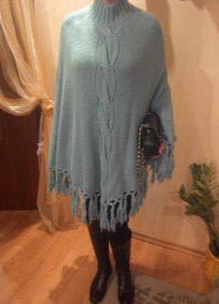 Продам в'язане пончо definitiv,італія