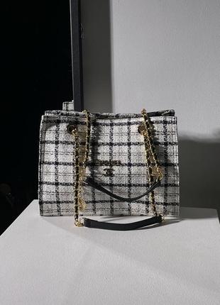 Сумка жіноча в стилі  chanel textile tote bag white/black8 фото