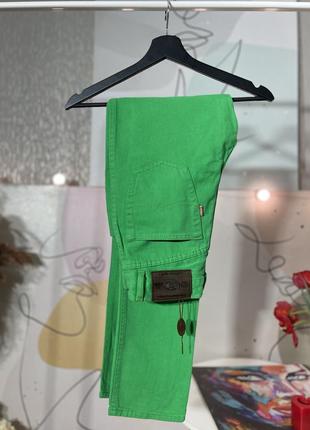 Мягкие зеленые джинсы3 фото