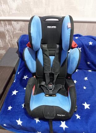 Дитяче крісло от 9-36 кг.recaro young sport.1 фото