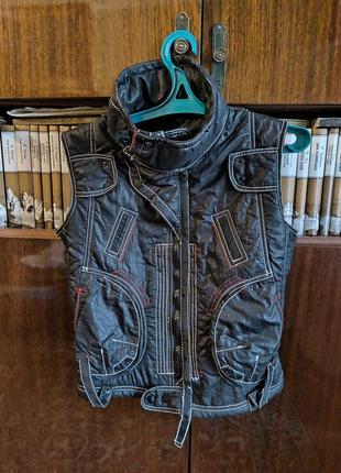 Жилет на хлопчика, розмір м