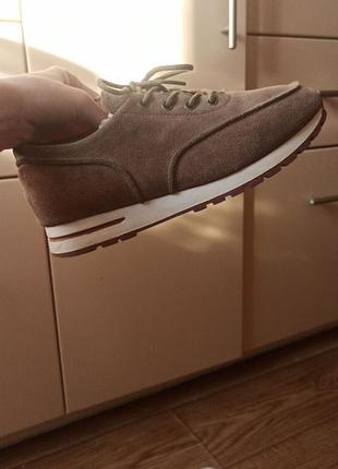 Замшеві кросівки на платформі кольору капучино р.37 lonza5 фото