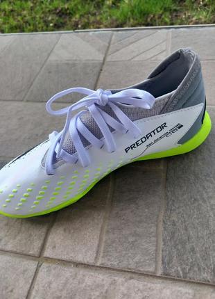 Сороконіжки adidas predator