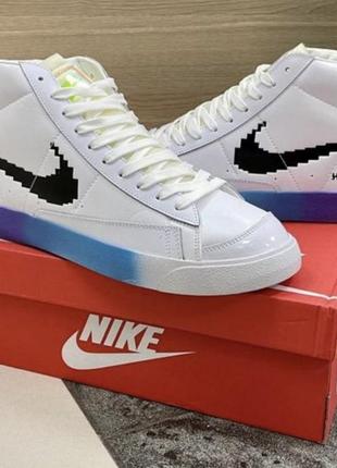 Кроссовки with Safari print and Silver-Blue nike Air on the heel