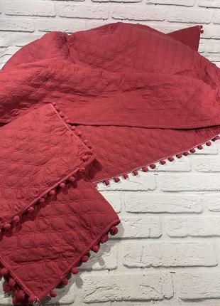 Покривало з наволочками