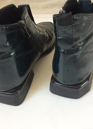 Женские демисезонные кожаные ботинки на полную ножку brocoli5 фото