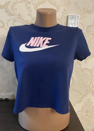 Топ  nike