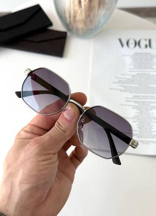 Сонцезахисні окуляри жіночі раунди  захист uv400