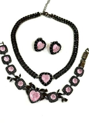 Жіночий комплект, виробник італія, преміум класу, сережки, чокер, браслет, натуральний рожевий кварц, кристали сваровські.