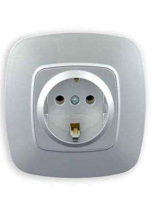 Розетка одинарна з заземленням срібло ela