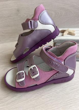 Ортопедические босоножки сандалии totto