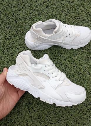 Жіночі кросівки nike air huarache run gs1 фото