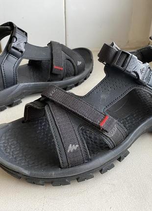 Босоніжки quechua 38-39р. оригінал