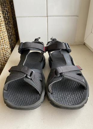 Босоніжки quechua 38-39р. оригінал