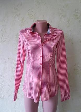 Стильная приталенная рубашка в клетку