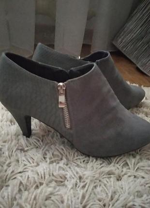 Ботильйоны из экокожи и экозамши от cotton traders  р.7(40)