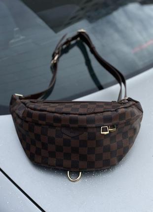 Бананка женская в стиле louis vuitton discovery bumbag pm brown chess canvas8 фото