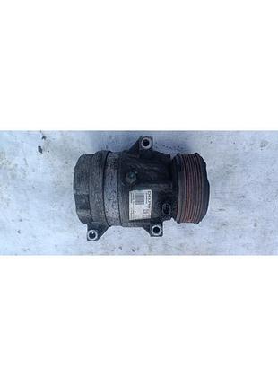 Компресор кондиціонера 8200979500 renault master
