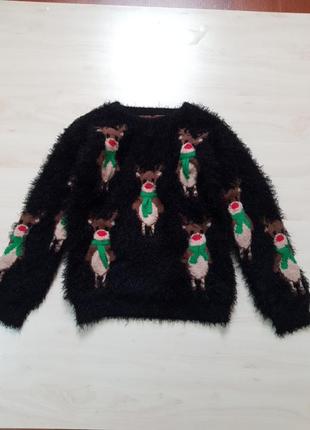 Не реальный теплый яркий свитер 6-7лет