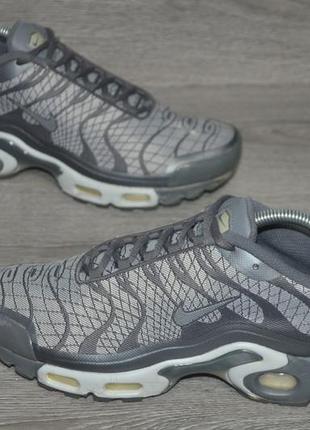Продам кроссовки фрирма nike air max plus tn.
