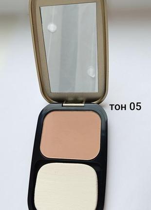 Пудра для обличчя max factor тон 05 компактна facefinity compact foundation3 фото